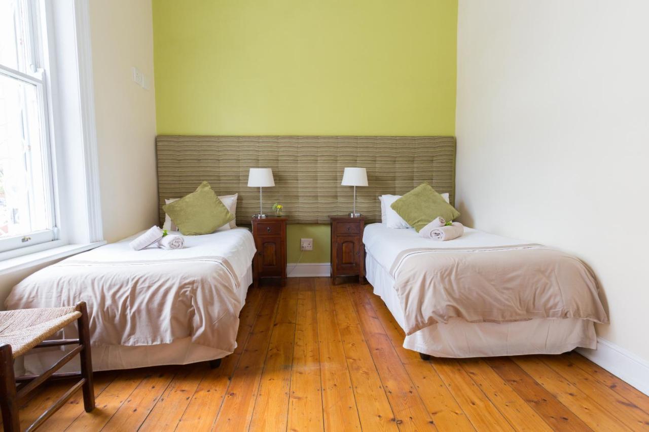 Bed and Breakfast Six On Scott Kapsztad Zewnętrze zdjęcie